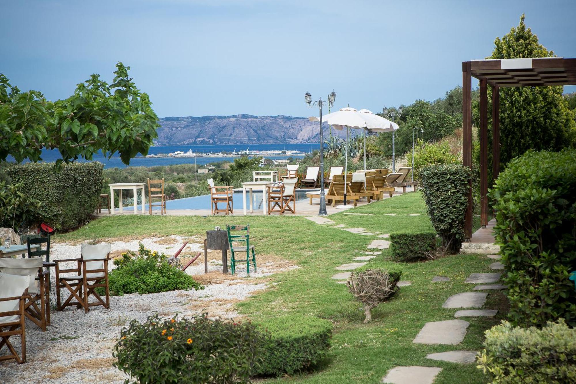 Agarathos Traditional Rooms With Pool Kalivianí Dış mekan fotoğraf