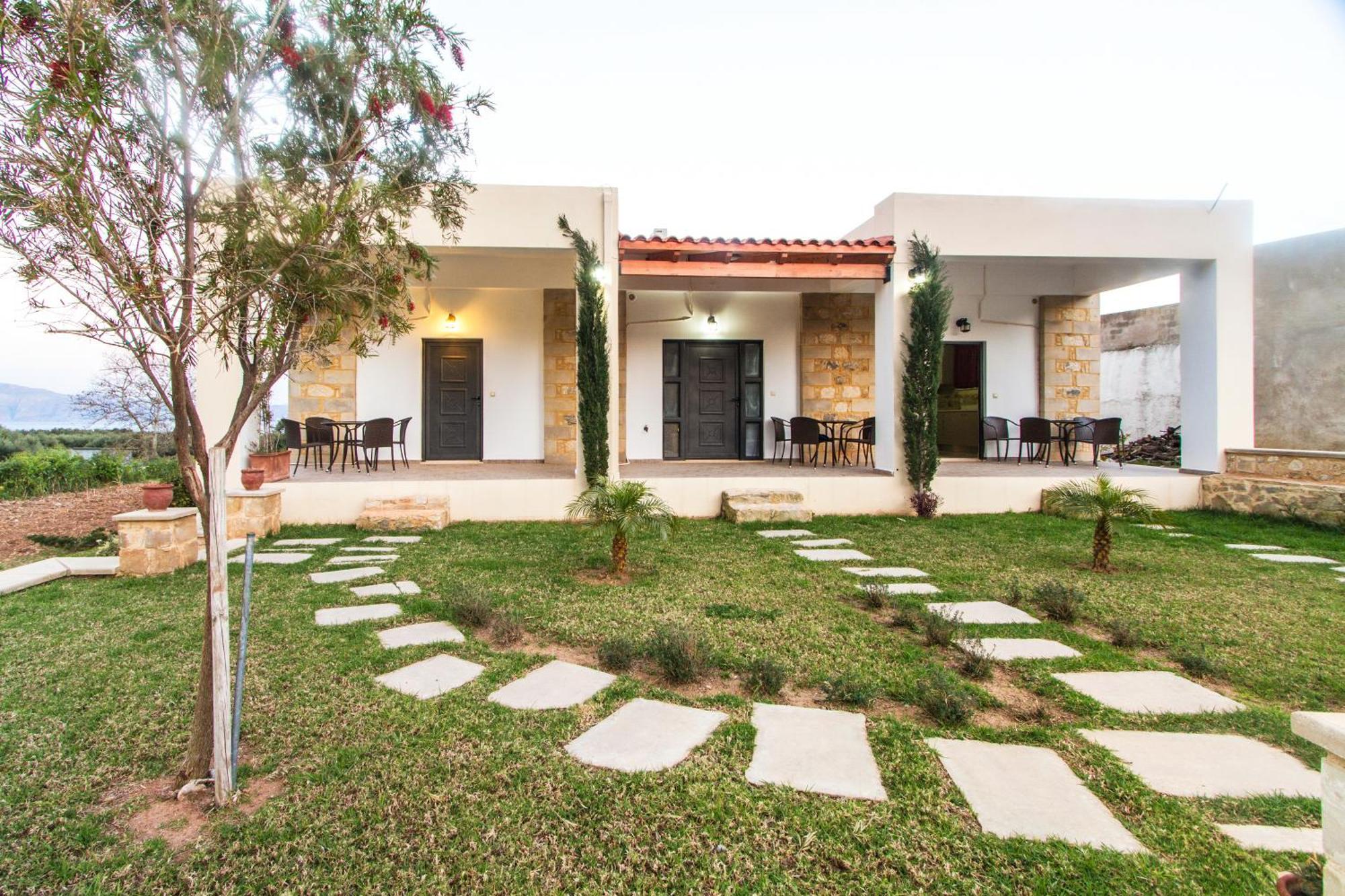 Agarathos Traditional Rooms With Pool Kalivianí Dış mekan fotoğraf