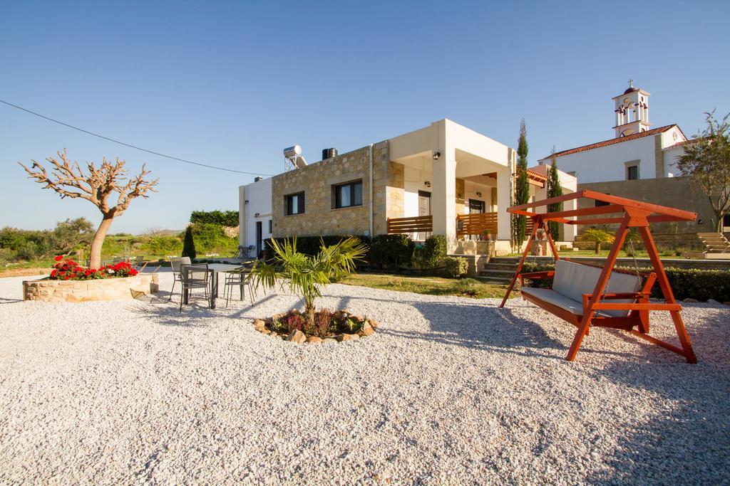 Agarathos Traditional Rooms With Pool Kalivianí Dış mekan fotoğraf